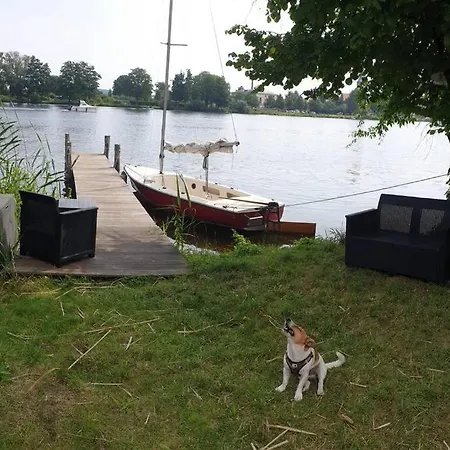2 Zimmer Havelblick Und. Bootssteg Апартаменты *